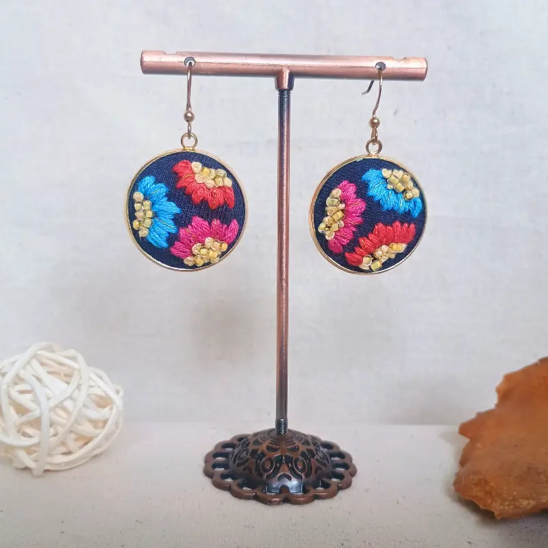 Aros Cascada Triple Floral Dorado